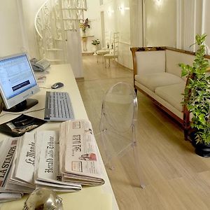 Deluxe Zimmer mit Kingsize-Bett